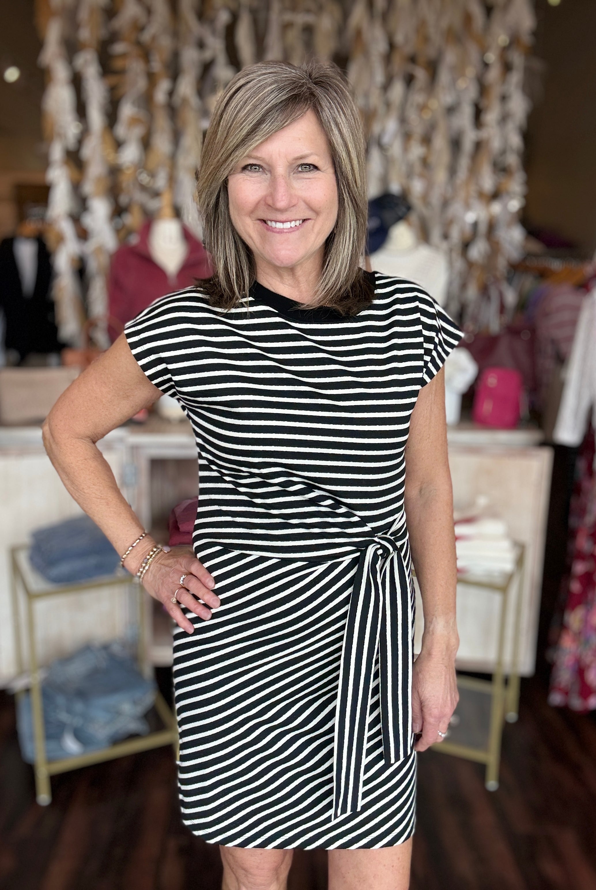 Mainstream Boutique - Mankato Mainstream Boutique - Mankato